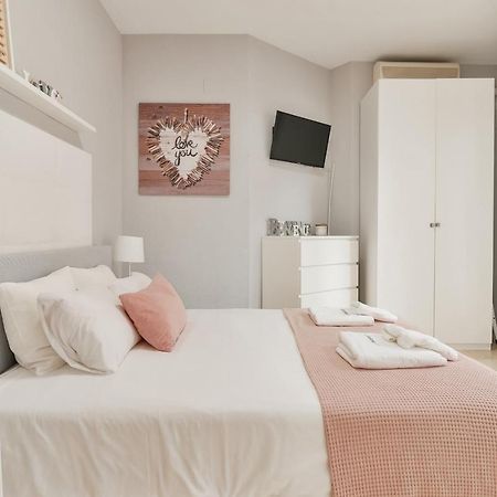 C14 - Nice Studio Close To Historical Center มาลากา ภายนอก รูปภาพ