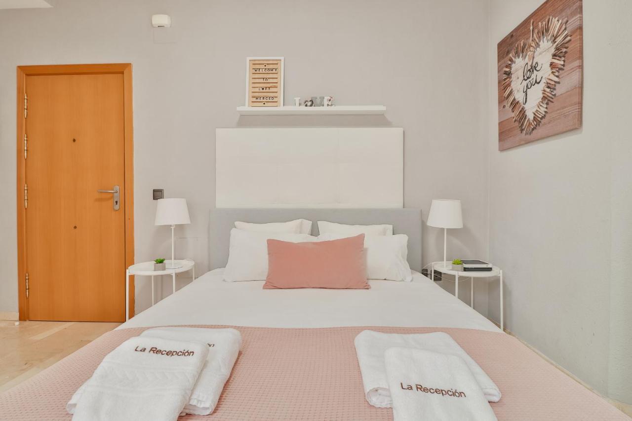 C14 - Nice Studio Close To Historical Center มาลากา ภายนอก รูปภาพ